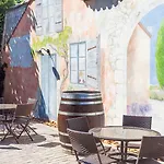 Logis Vignes Blanches*** Cosy Et Restaurant De Terroir 3* Beaucaire (Gard)