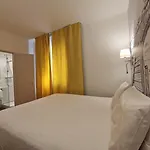 Logis Vignes Blanches*** Cosy Et Restaurant De Terroir 3*