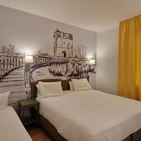 Logis Vignes Blanches*** Cosy Et Restaurant De Terroir Hotel Beaucaire (Gard)