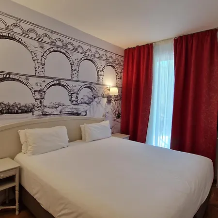 Logis Vignes Blanches*** Cosy Et Restaurant De Terroir Beaucaire (Gard)