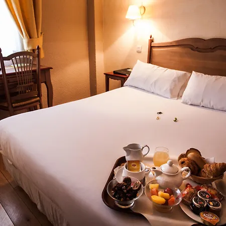 Hotel Logis Les Vignes Blanches
