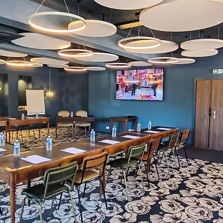 Logis Vignes Blanches*** Cosy Et Restaurant De Terroir 3* Beaucaire (Gard)