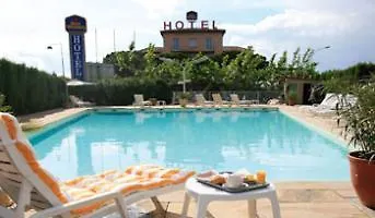 Logis Les Vignes Blanches Hotel Beaucaire (Gard)