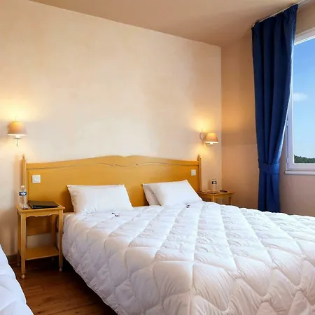 Logis Vignes Blanches*** Cosy Et Restaurant De Terroir Beaucaire (Gard)