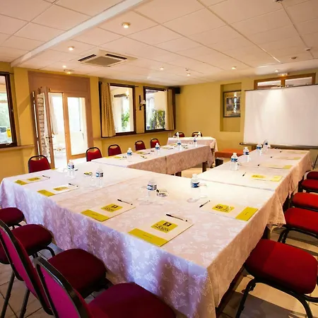 Logis Vignes Blanches*** Cosy Et Restaurant De Terroir Hotel 3*