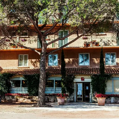 Logis Vignes Blanches*** Cosy Et Restaurant De Terroir Hotel